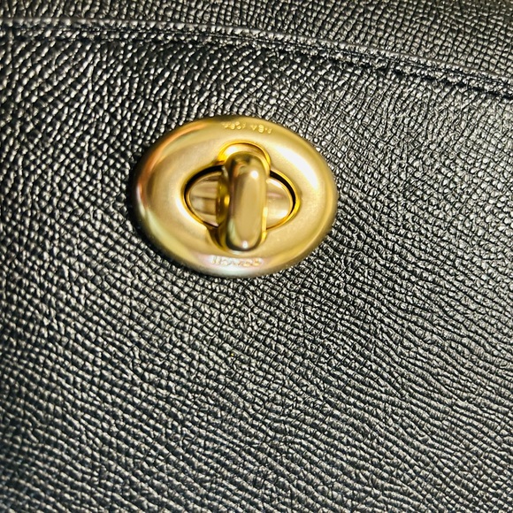 COPY - New Black Tilly top handle coach bag - Picture 11 of 16